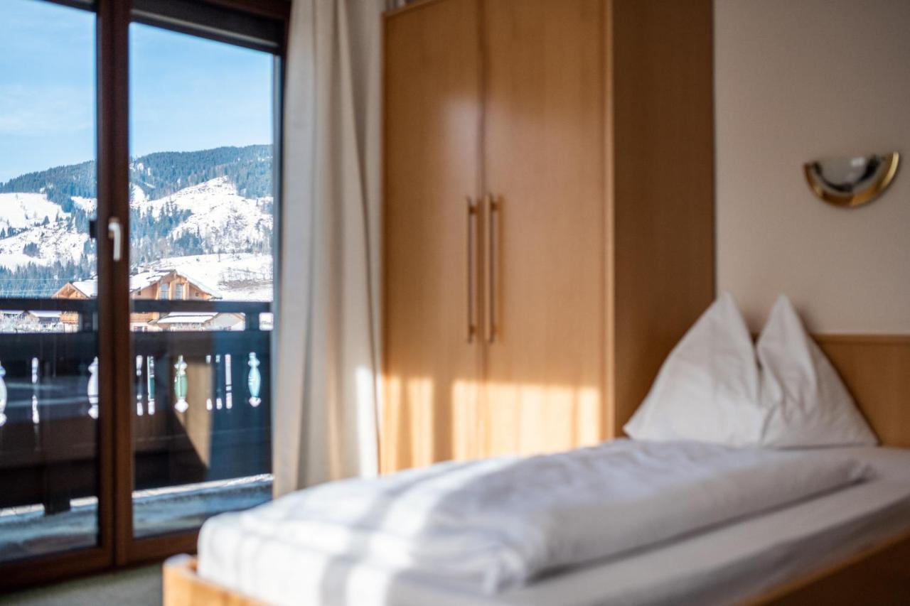 M-House Flachau Ganzes Haus Fuer 8 Personen Zewnętrze zdjęcie